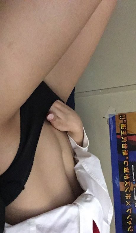 Dracuina modelo desnudo imagen