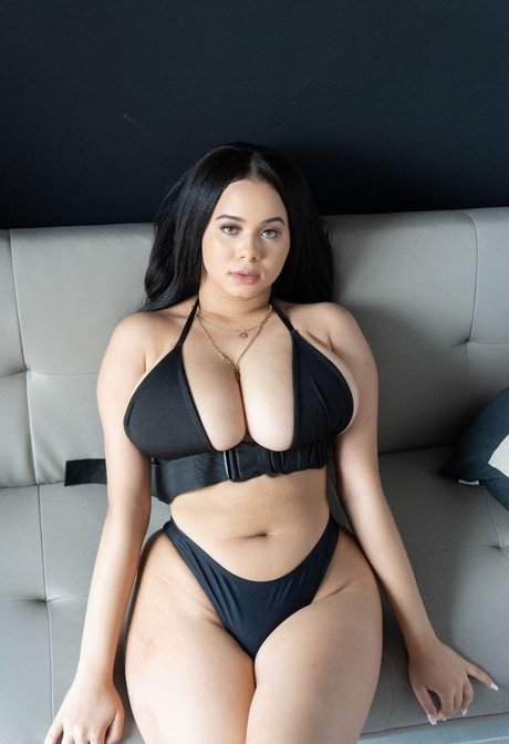 audryadames hd model images