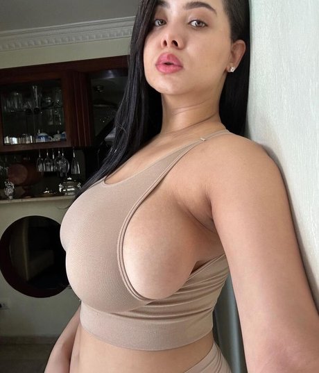 audryadames pretty star img