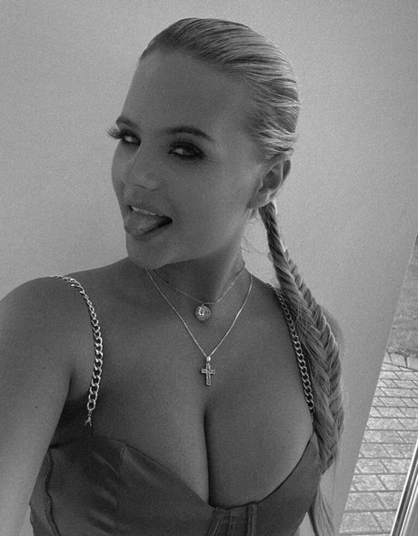 Apollonia Llewellyn étoile de haute qualité images