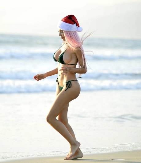 Farrah Abraham naked star img