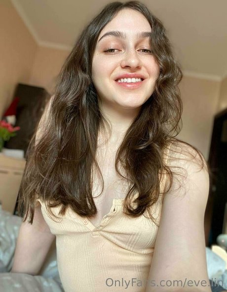 eve lin modelo desnudos galería