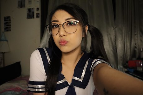 Annie Thing Possible hd actress img