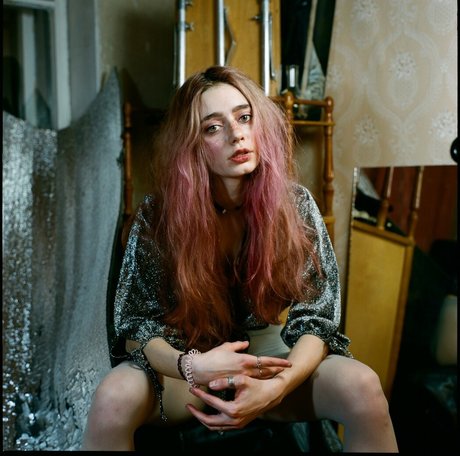 Ghostcrybaby estrella hd galería