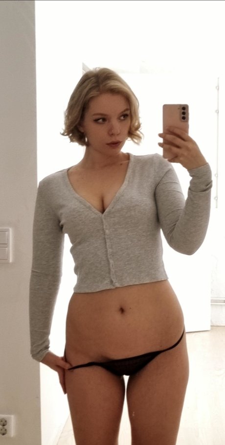 jovi fragole estrella porno gratis foto