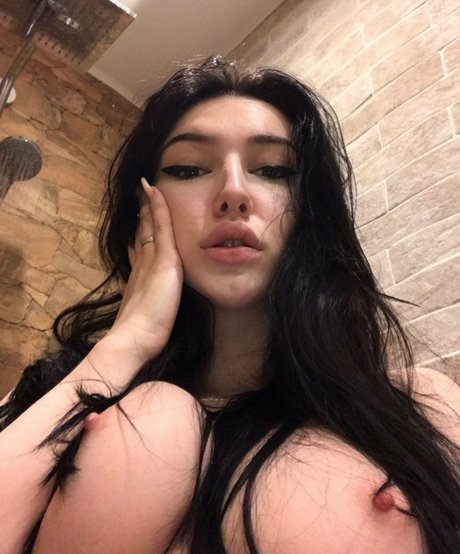 SadAndWet estrella porno xxx foto