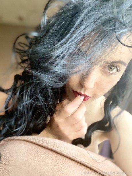 Adysweet bonita actriz imágenes