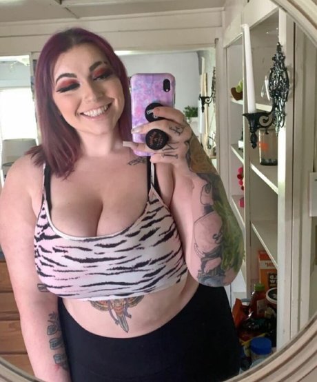 Kalgirl up jolie star du porno photo