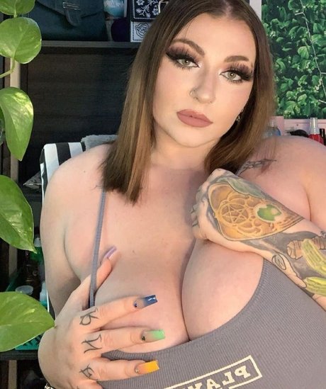 Kalgirl up estrella sexy imagen