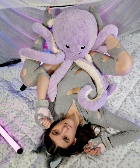 Ocumi star du porno érotique img