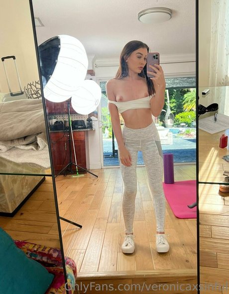 Veronica Church buena estrella porno imágenes