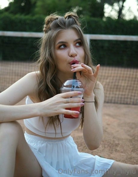 lily lilylu belle star du porno image