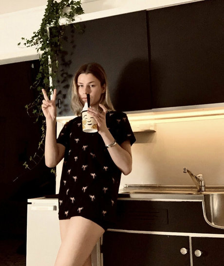 wilfjell star du porno en haute qualité galeries