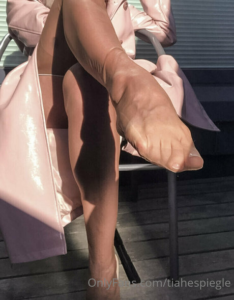 tiahespiegle star du porno chaude img