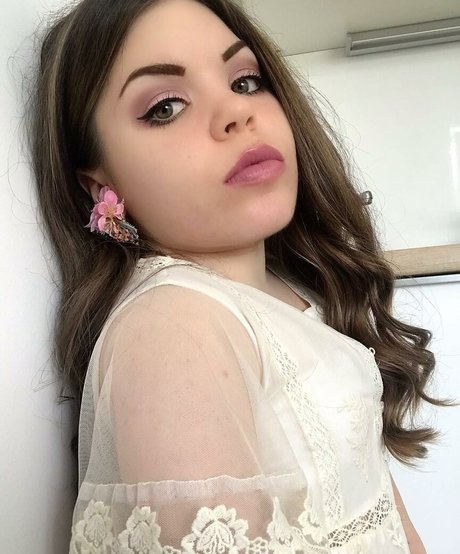 Midgets pornographic actress photos