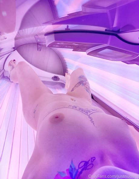 smellsliketnspiritvip actrice xxx photo