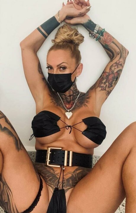 sophiadreams modelo porno imágenes