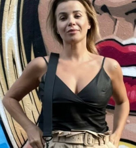 Victoria Koblenko bonita estrella porno fotos