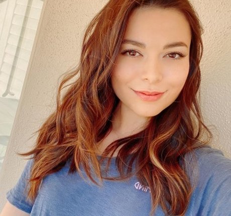 Miranda Cosgrove estrella porno hd recopilación