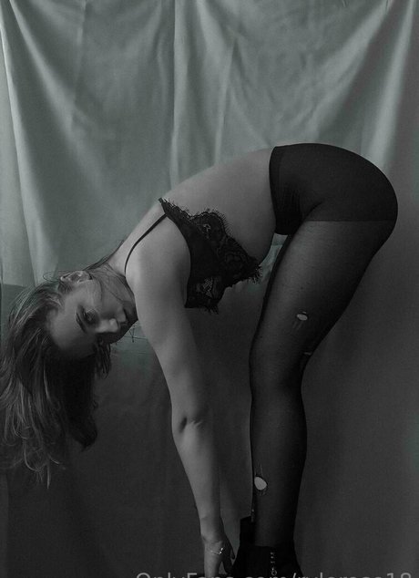 maryrosefree estrella erótica fotos