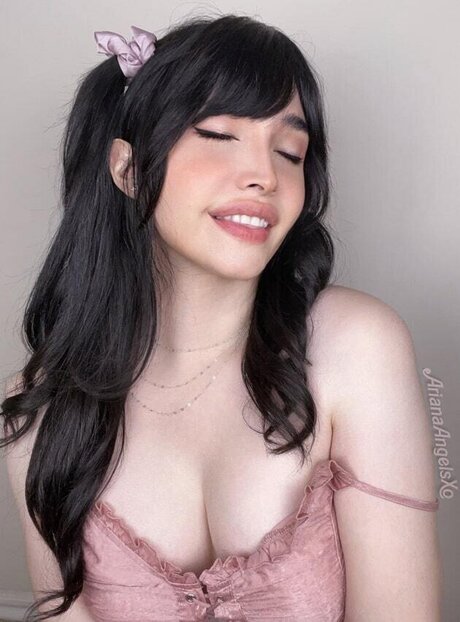 arianaangelsxo modèle sexy image