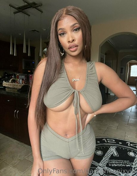 darkphoenixvip sexe star photo