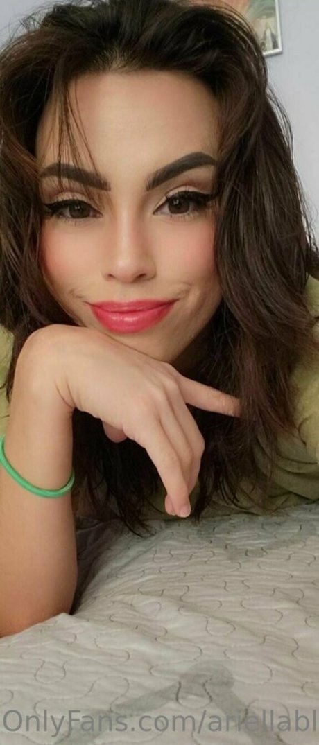 ariellabloom star du porno chaud des photos