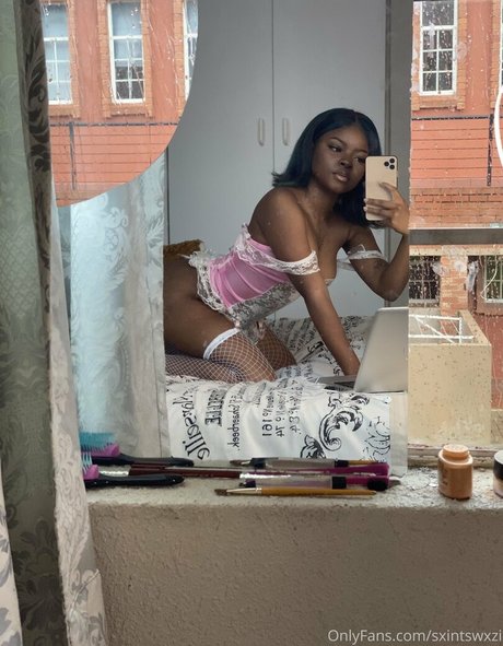 Sxintswxzi desnudos estrella porno galería