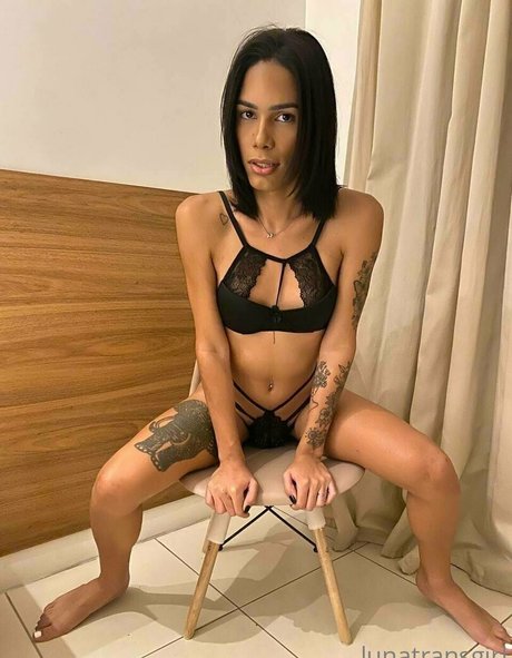 lunalacerda modèle pornographique photo