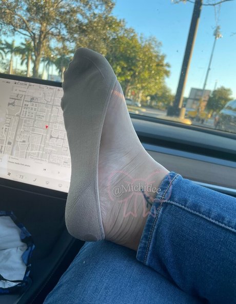 michidee_ modelo imágenes