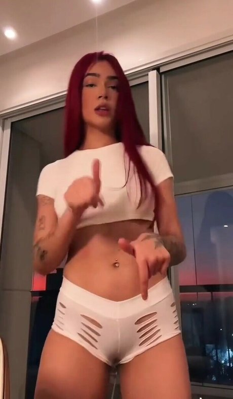 Lara Silva modèle sexy des photos