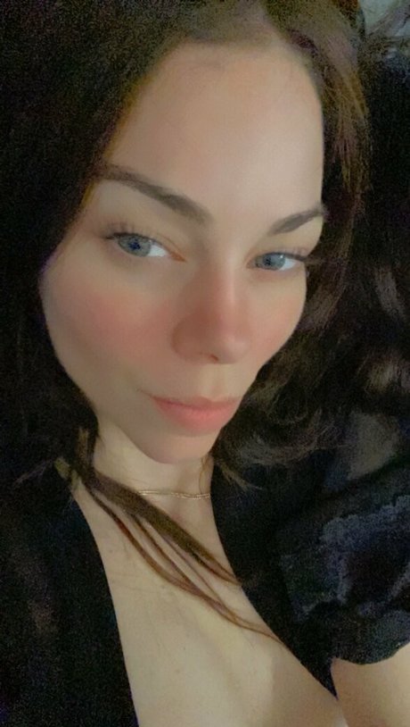 bellapetitewifey estrella porno exclusiva imagen