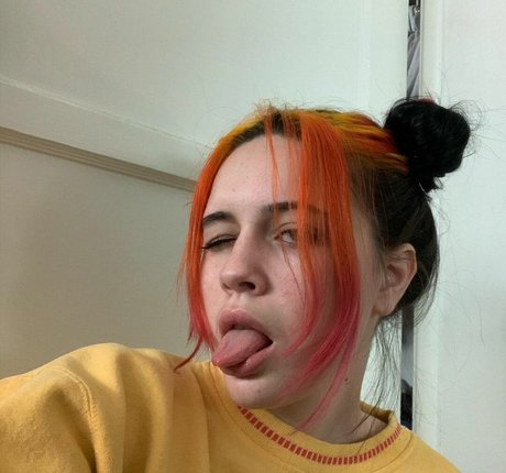 Bea Miller estrella de alta definición foto