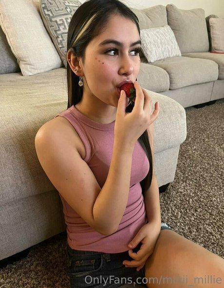 minii millie bonita estrella archivo