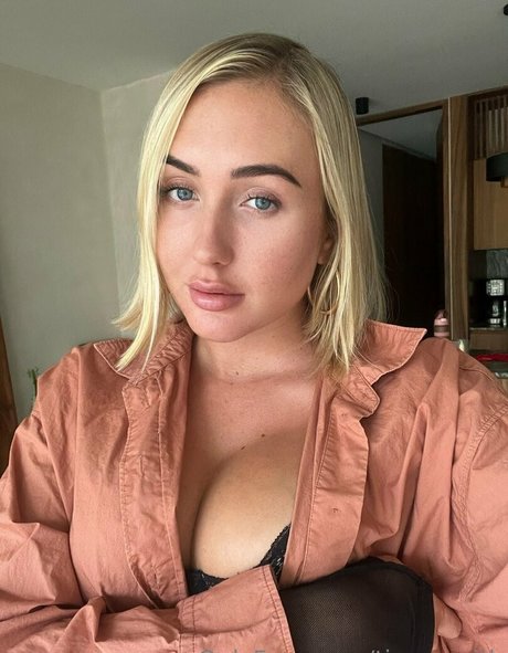 tiggysmith haut étoile galerie