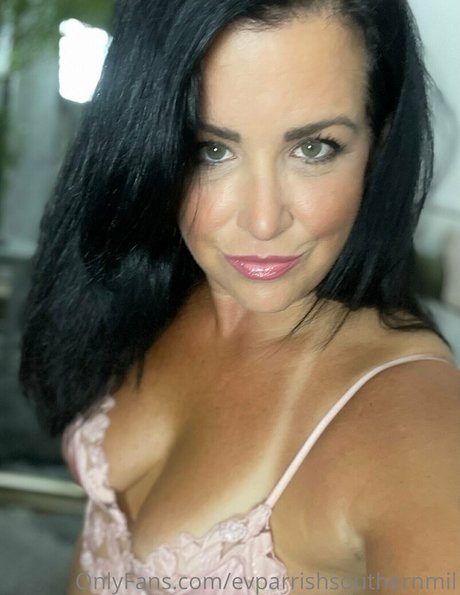 evparrishsouthernmil modelo desnudo galerías