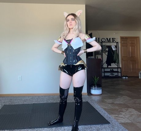 Awkspew roo2 belle star du porno archive