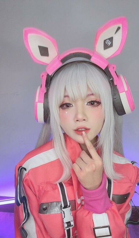 PoppaChan modelo de alta calidad foto