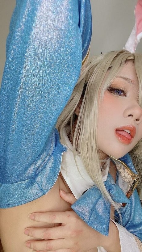 PoppaChan bonita modelo galerías