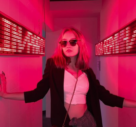 Diana Volynets étoile de haute qualité galerie