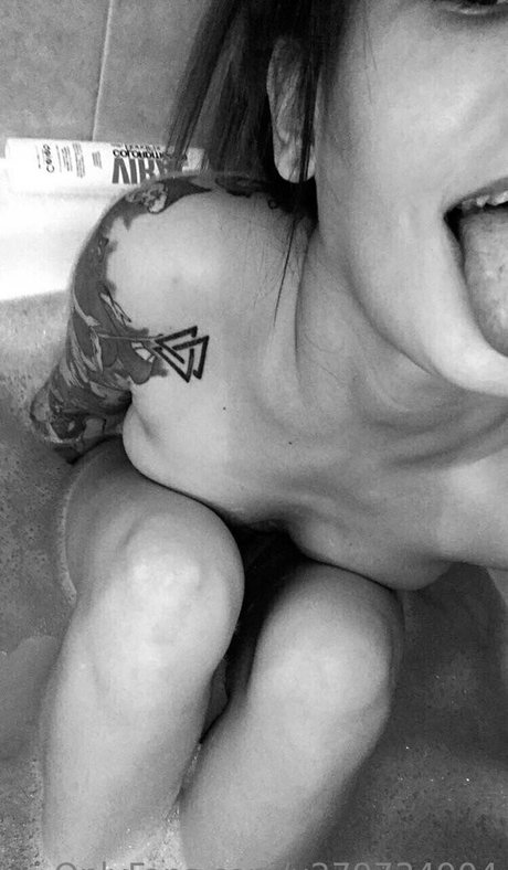 noe waymefree240399 modelo exclusivo foto