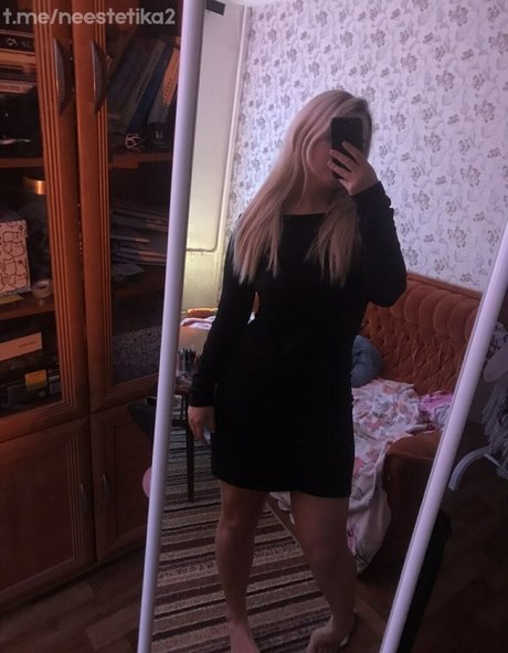 Lenny Bright star érotique galerie