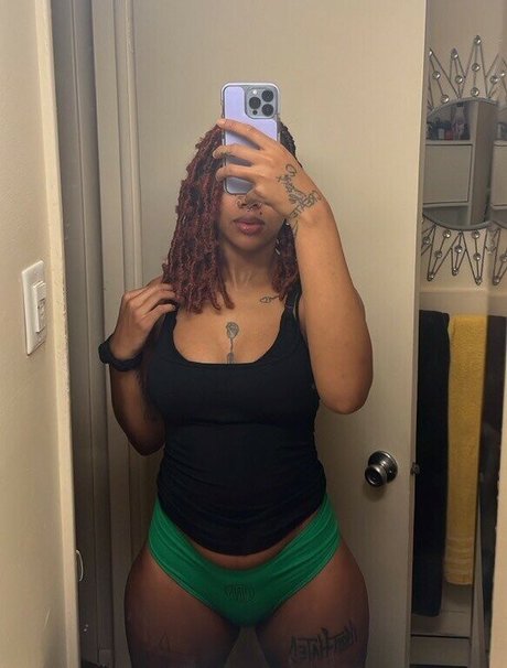 Prettyfacelashay star pornographic pic