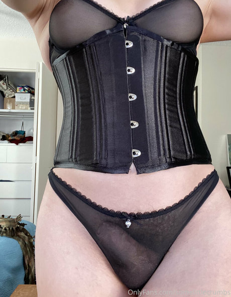 somelittlecrumbs actriz de arte galerías