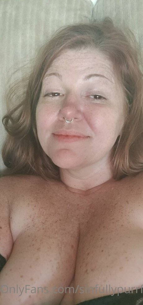 sinfullypurrfuct nudes star photos