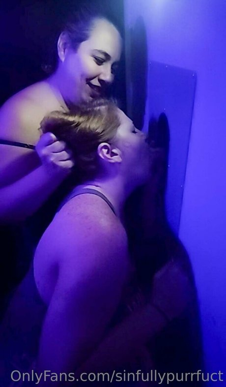 sinfullypurrfuct adult model pictures