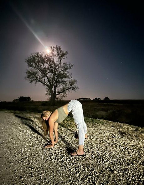 wifeywet art étoile img