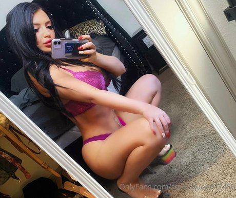 alexapayne haut modèle img