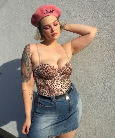 isabel hendrix hot actress photos