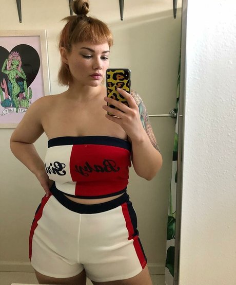 isabel hendrix art star du porno photo